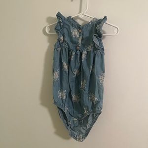 Baby b’gosh romper 18m. Washed and worn once. Pet and smoke free home